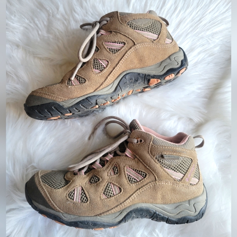 HI-TEC Total Terrain Waterproof Hiking Boots Brown Pink Womens Size 7